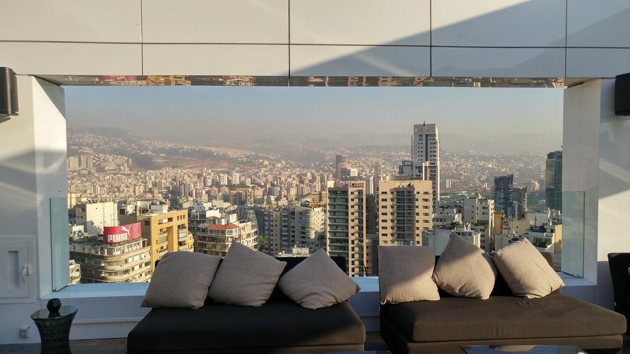 Royal Tulip Achrafieh Hotel Beirut Exterior foto