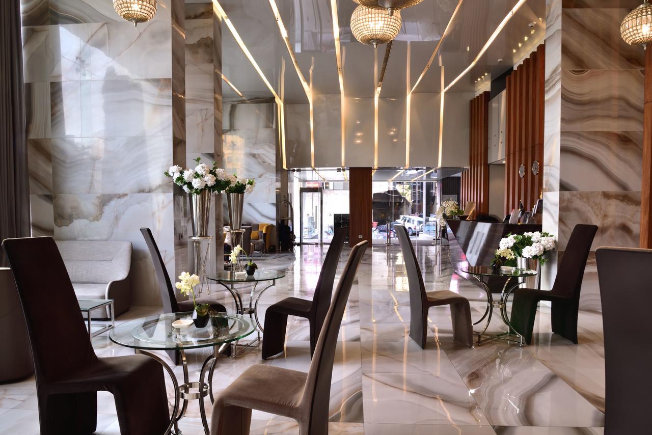 Royal Tulip Achrafieh Hotel Beirut Exterior foto